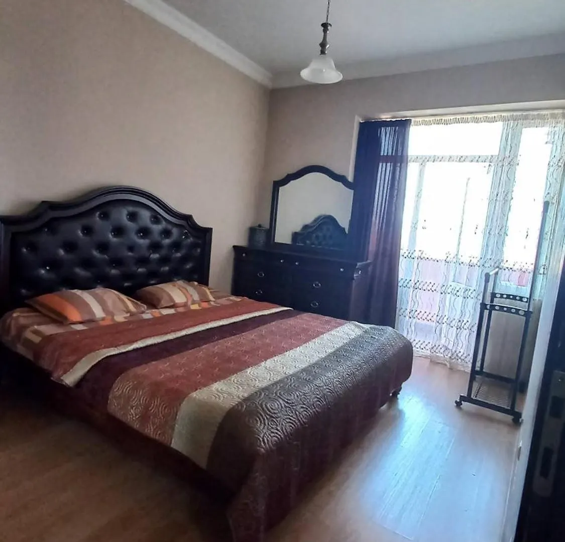 Apartment In The Center Of باتومي